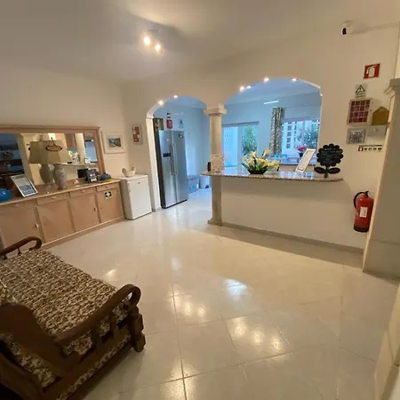 Rooming House Portimao